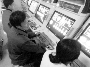 17кĲԪ(ͼ)