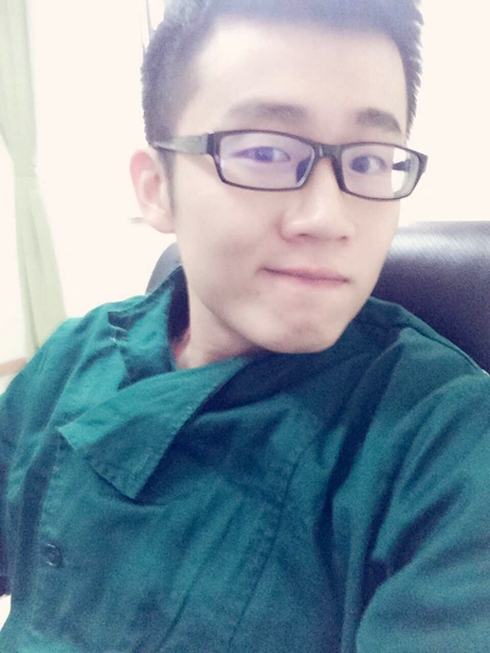 麻醉师姚翔。